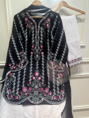 Roohi(Co-ord Set Without Orna)